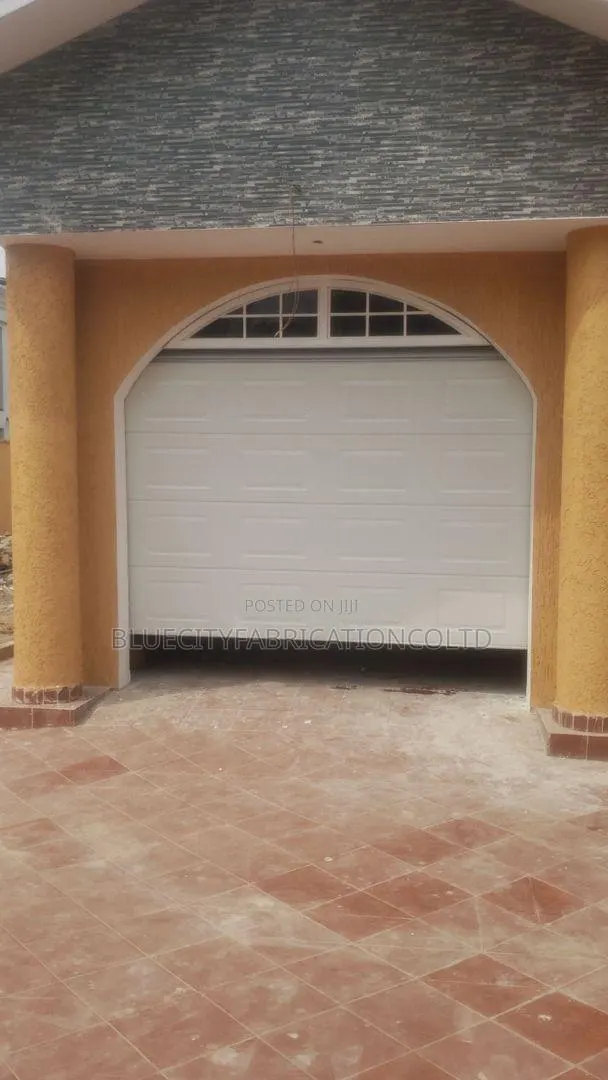 Very Quality Garage Automation System · Photo 1