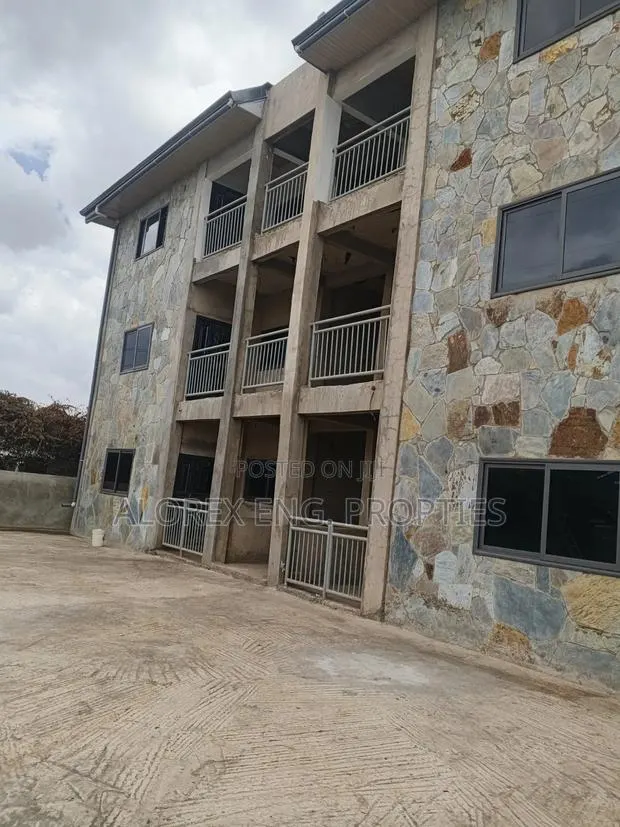 1bdrm Apartment in Adenta Amanfro, Frafraha for rent · Photo 1