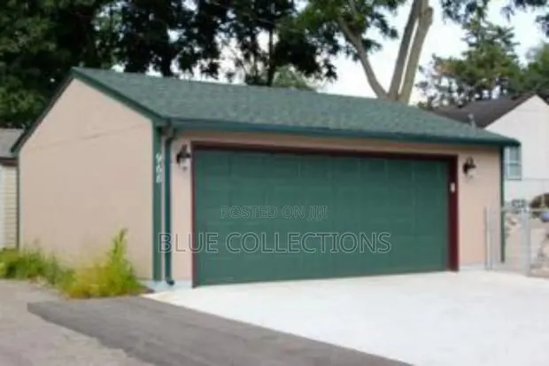 Automated Canadian Garage Door · Photo 1
