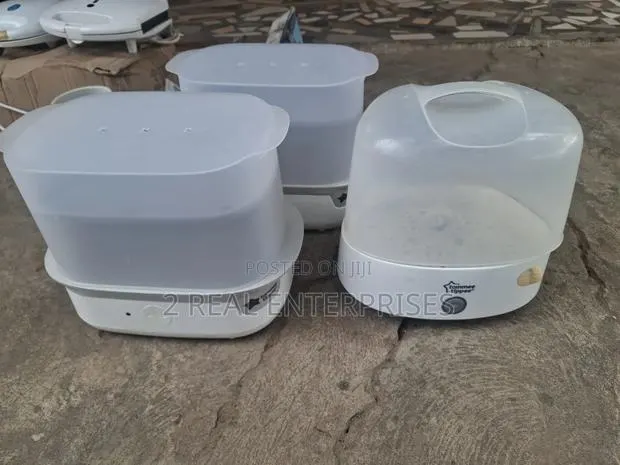 Tommee Tippee Closer to Nature Electric Steam Sterilizer Unit · Photo 1