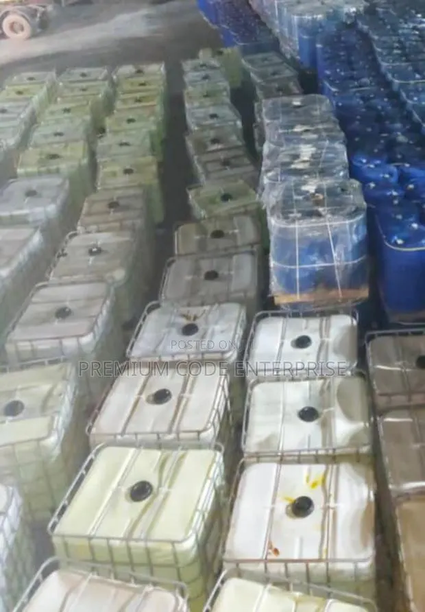 Sulphuric Acid IBC- 900L / 1,650kg, 98% Concentration · Photo 1