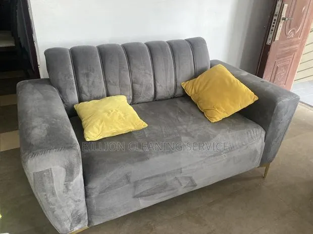 We Turn Your Old Sofa Into New · Photo 1