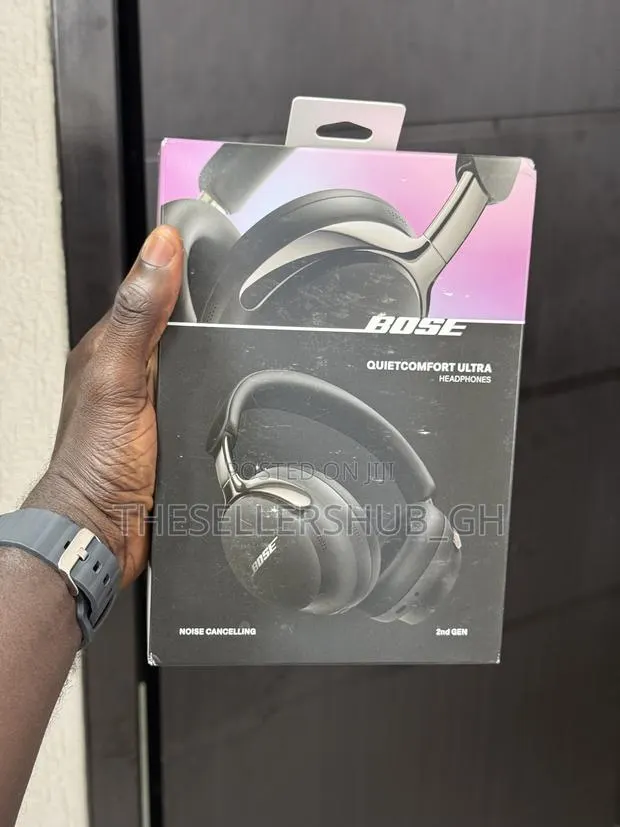 Bose QuietComfort Ultra Headphones (2nd Gen) · Photo 1