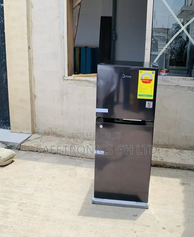 Just Elegant 127l Jazz Black Top Mount Refrigerator · Photo 1