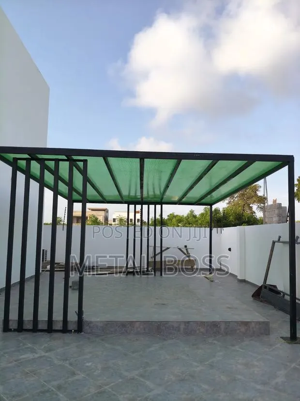 Metal Pergola · Photo 1