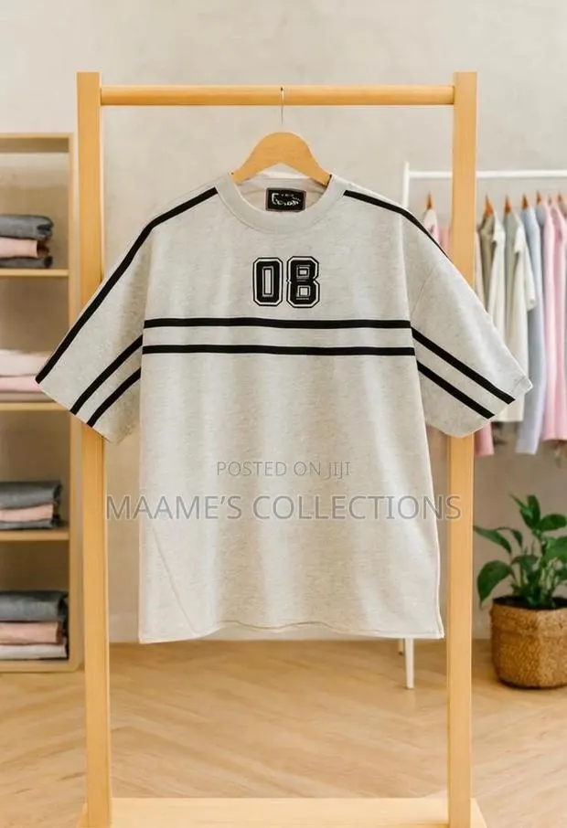 Men’S Round Neck T-Shirt With Style Logo and Numbers. · Photo 1