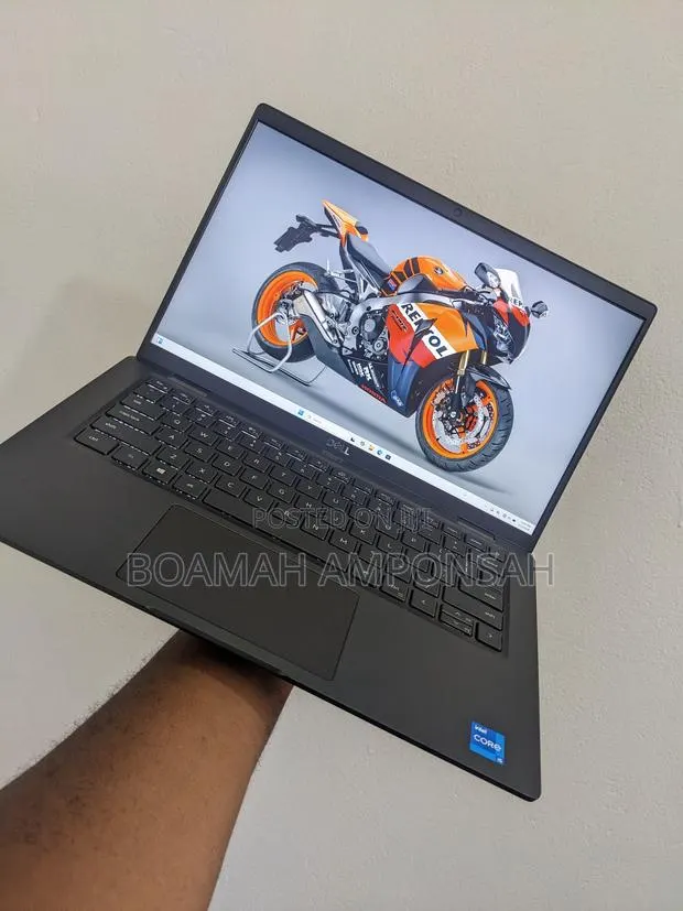 Laptop Dell Latitude 7420 8GB Intel Core i5 SSD 256GB · Photo 1