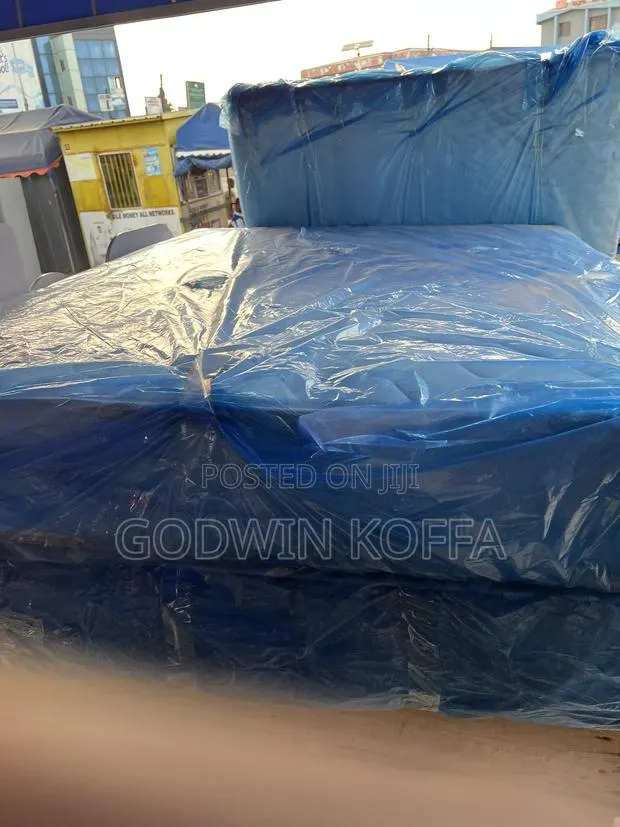 Slightly Used Foreign Mattress · Photo 1