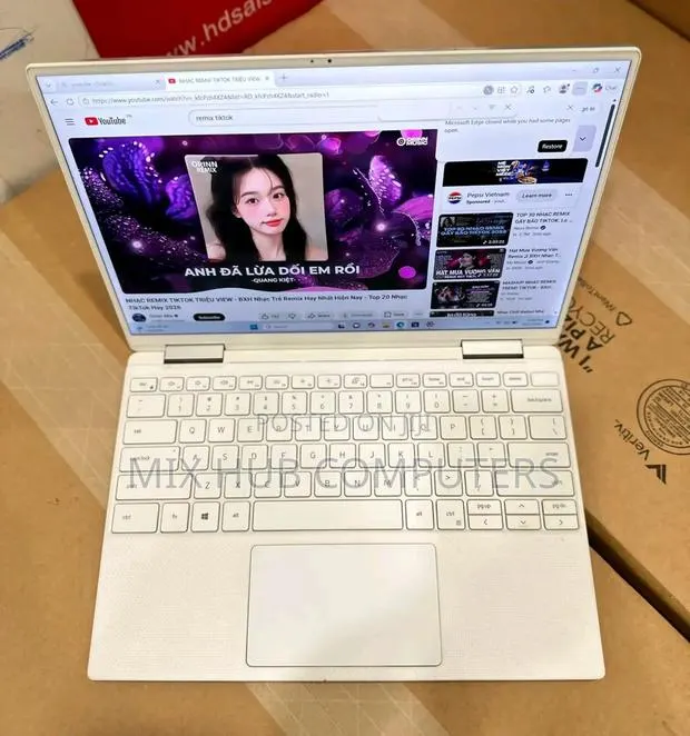 Laptop Dell XPS 13 16GB Intel Core i5 SSD 512GB · Photo 1