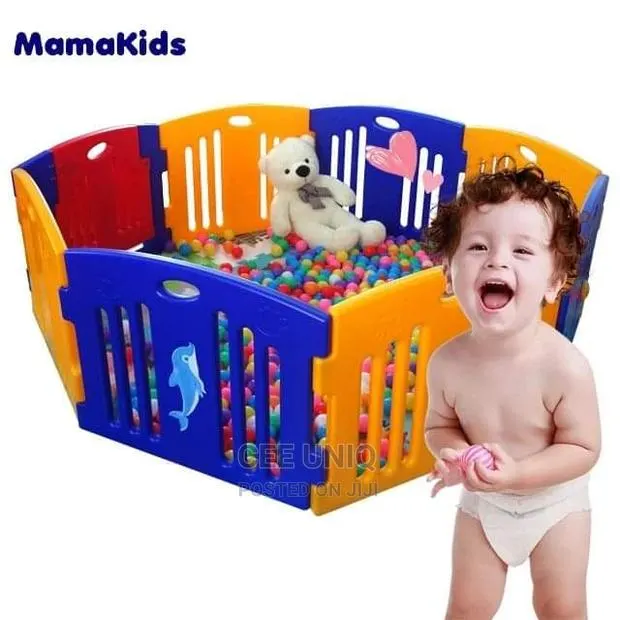 Baby Safety Playpen · Photo 1