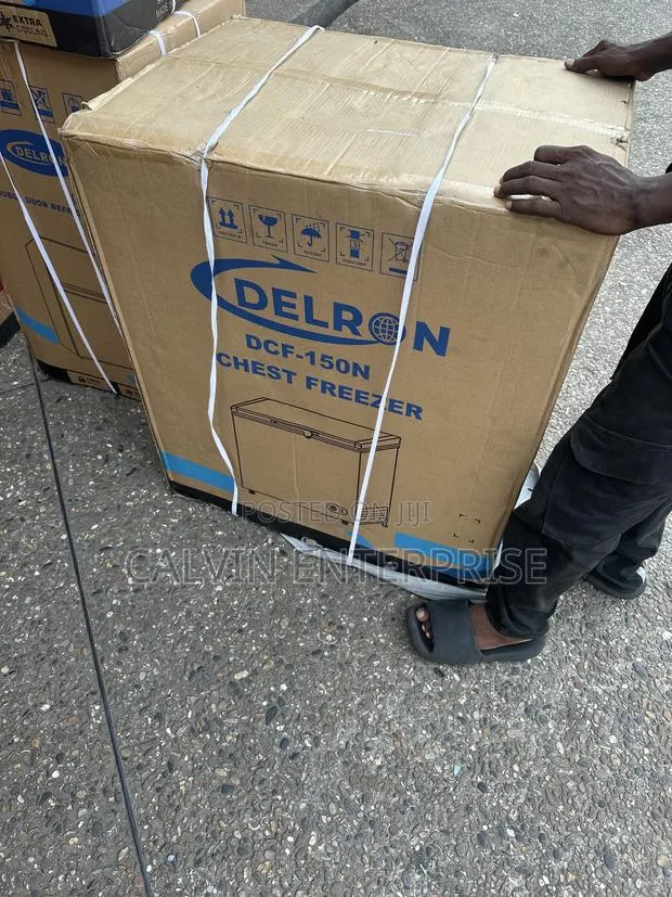 Delron Chest Freezer 150L · Photo 1