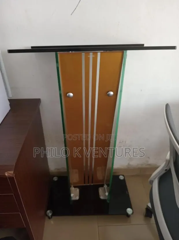 Morden Executive Pulpit for Church · Photo 1