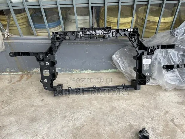 Honda CRV Radiator Support 2017-2022 Available · Photo 1