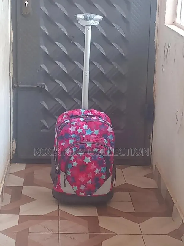 Spacious Trolley for JHS · Photo 1