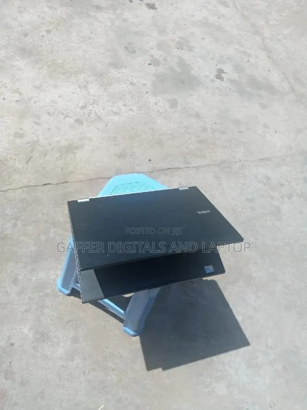 Laptop Dell Latitude E6420 4GB Intel Core 2 Quad HDD 250GB · Photo 1