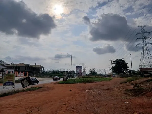 Main Road Side Plot of Land for Sale · Photo 1