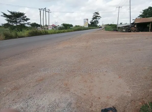 Business Land for Sale at Abuakwa Tabire · Photo 1