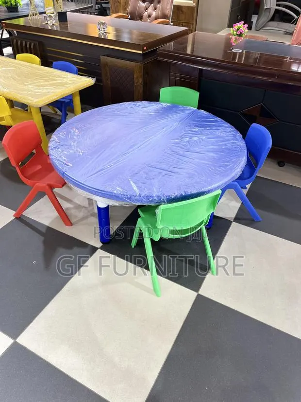 Adjustable Kids' Activity Table Set(4 Chairs) · Photo 1