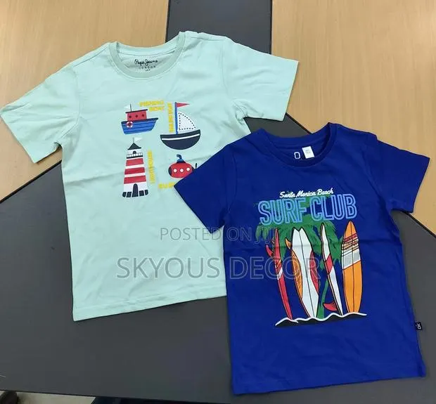 Boys Design of a Car T-Shirt With Different Colours Age 2 - 8years · Photo 2
