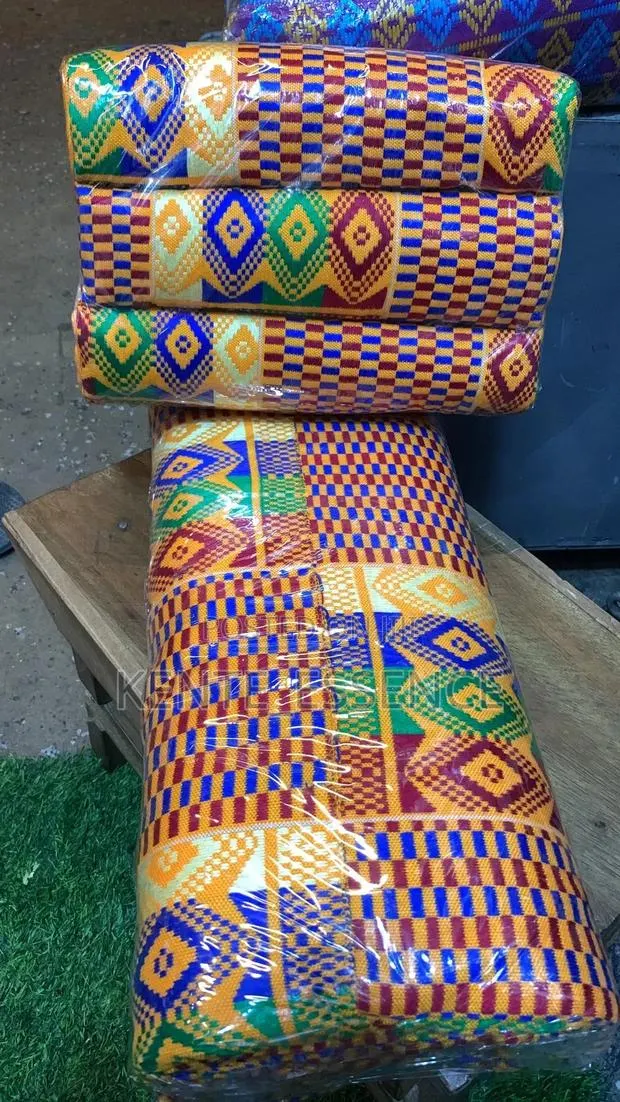 Kente for Couples (Men Women) · Photo 1