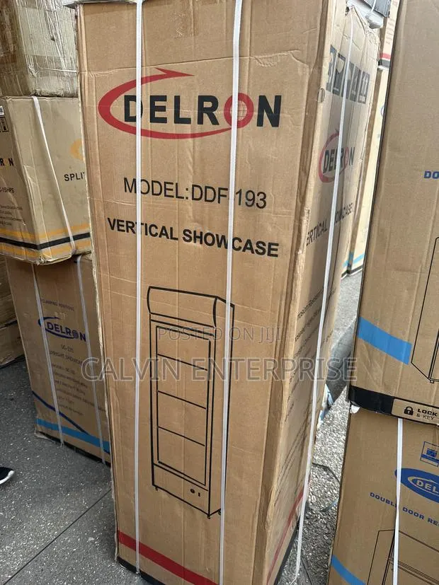 Delron Durable Display Fridge 193 Liters · Photo 1