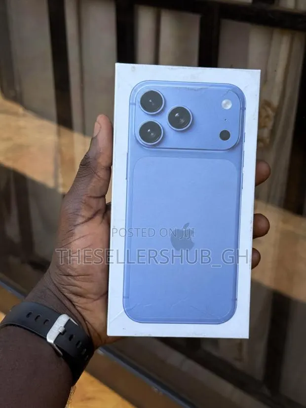 New Apple iPhone 18 Pro Max 1 TB Blue · Photo 1