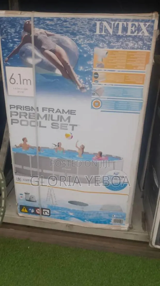 Intex Swimming Pool (6.1m) · Photo 1