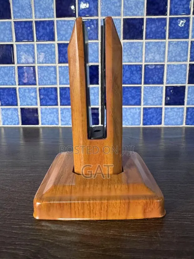 Stainless Steel Post (Wood Grain Finish) · Photo 1