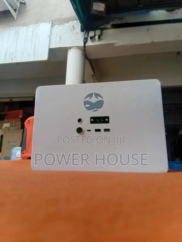 Neo Earth 300W Portable Power Supply – Energy on the Go · Photo 1