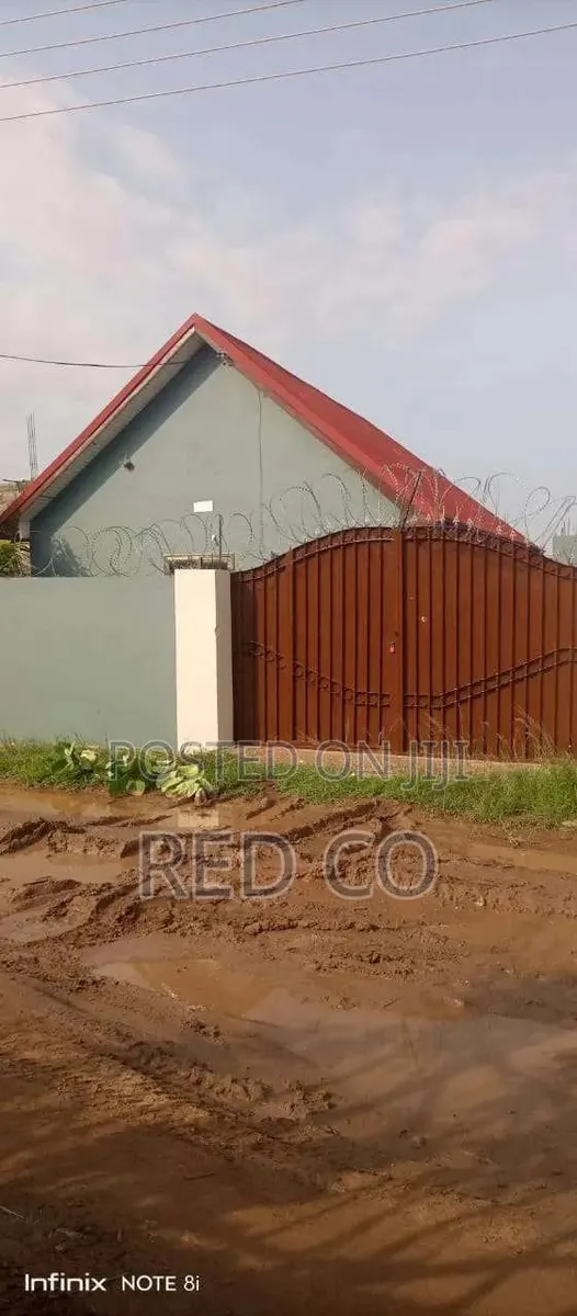 3bdrm House in School Junction for rent · Photo 1