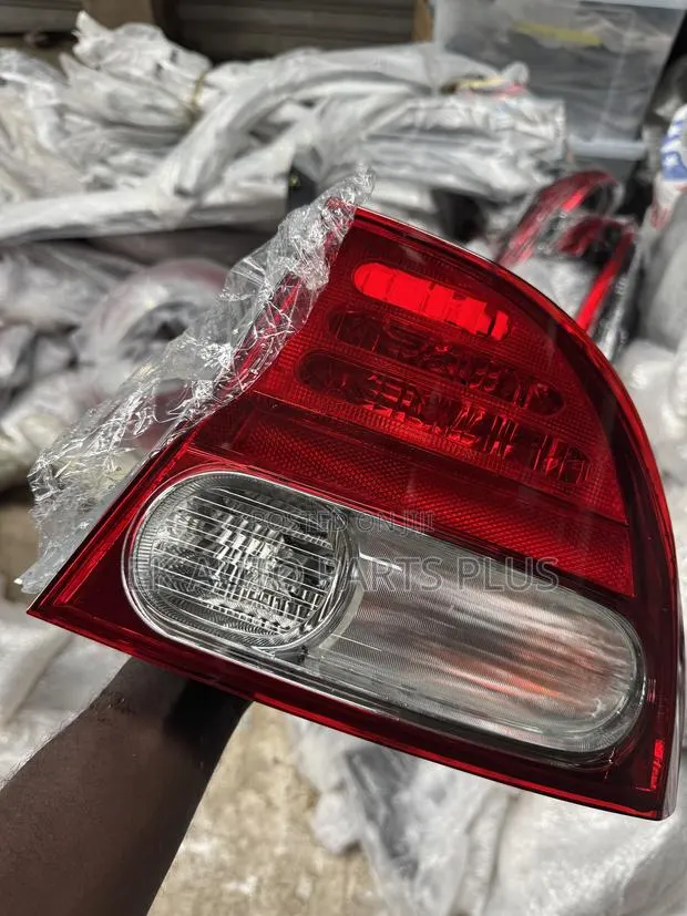 Honda Civic Taillight 2006 2007 2008 2009 2010 2011 · Photo 1