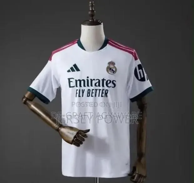 Club Jerseys · Photo 1