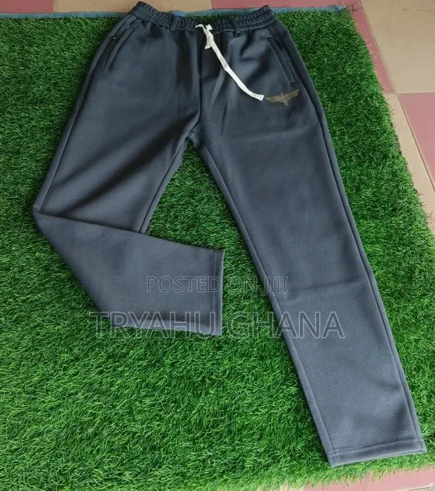 Authentic Joggers at Tryahu for Sale · Photo 1