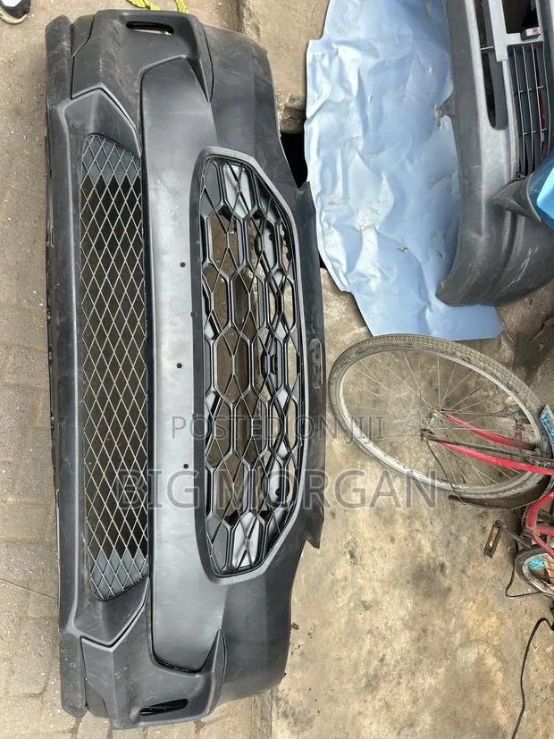 Honda HRV 2022 2023 2024 Front Bumper Complete · Photo 1