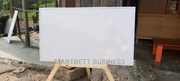 4ft * 32" Maker Writing Board · Photo 1