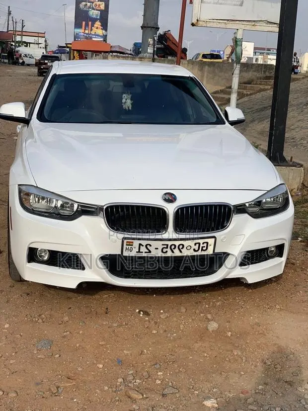 BMW 335i 2016 White · Photo 1