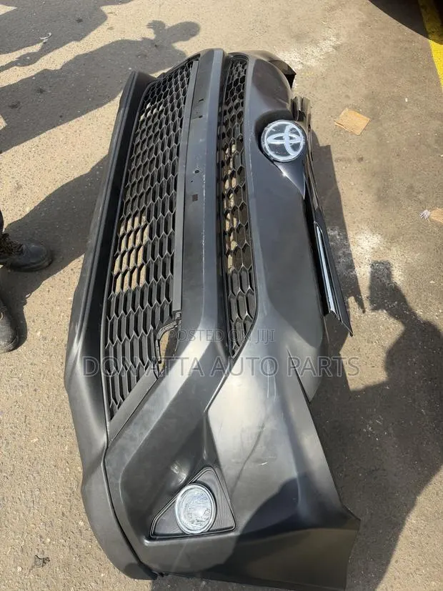 Toyota RAV4 2016–2018 Complete Bumper Available! Autoparts Ireland · Photo 1