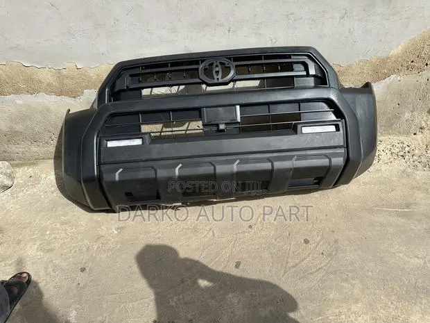 Toyota 4-Runner 2022-2024 Front Bumper Complete Available · Photo 1