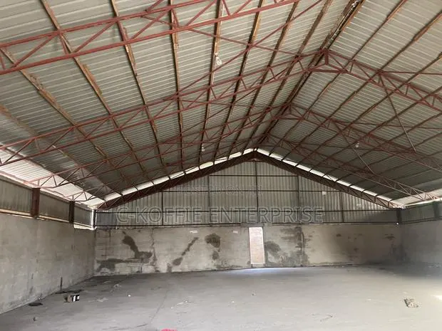 1000 SQM Warehouse at Accra Central · Photo 1