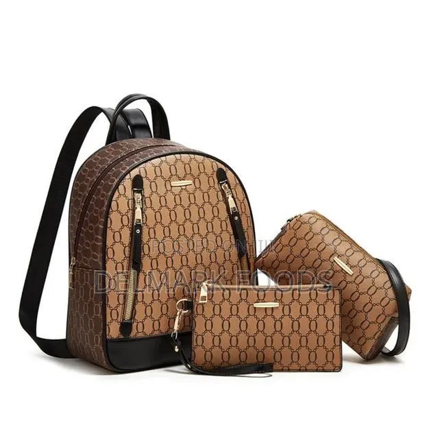 Leather Backpack · Photo 1