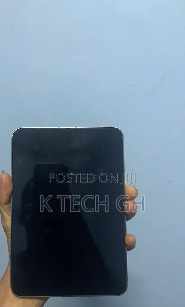 Apple iPad mini 7 128 GB Silver · Photo 1