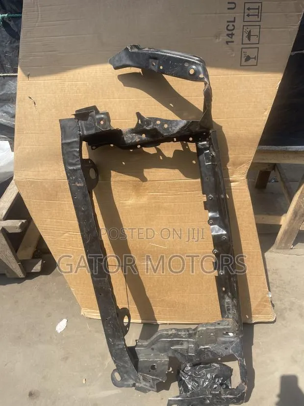 Corolla 2014 2015 2016 2017 2018 Radiator Support · Photo 1