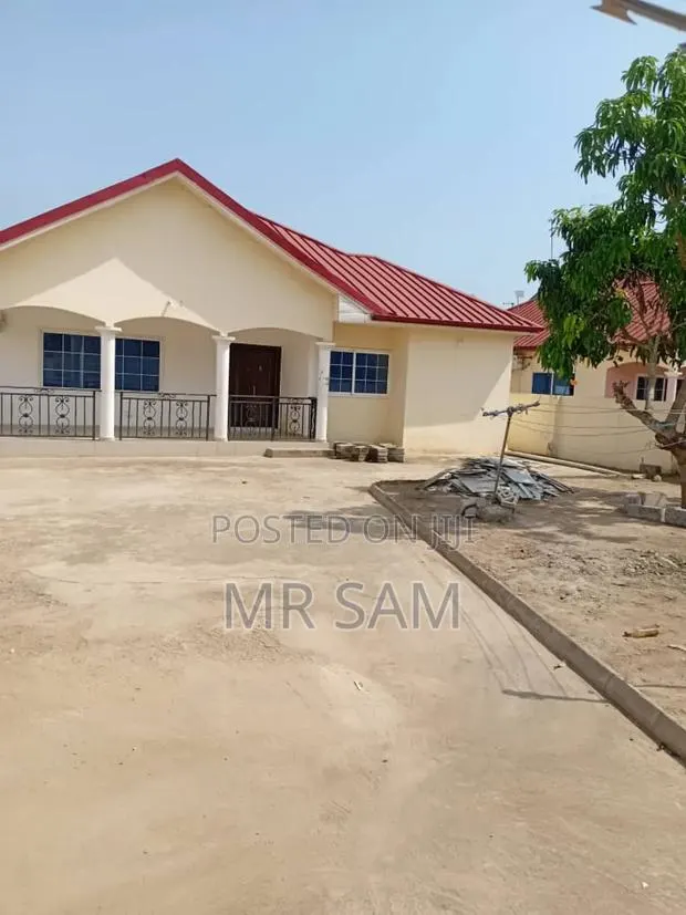 3bdrm House in Sam Properties, Millenium City for sale · Photo 1