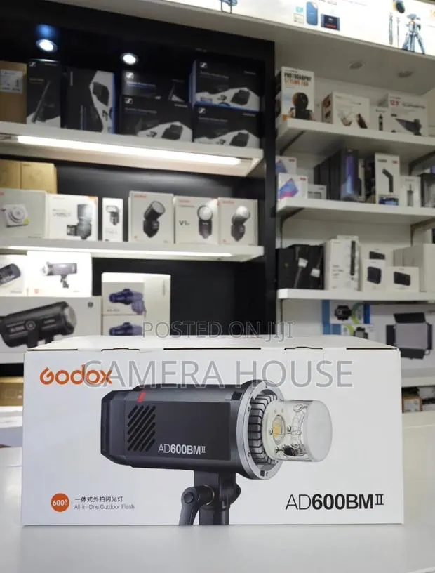 Godox Ad600bm Ii Strobe Light · Photo 1