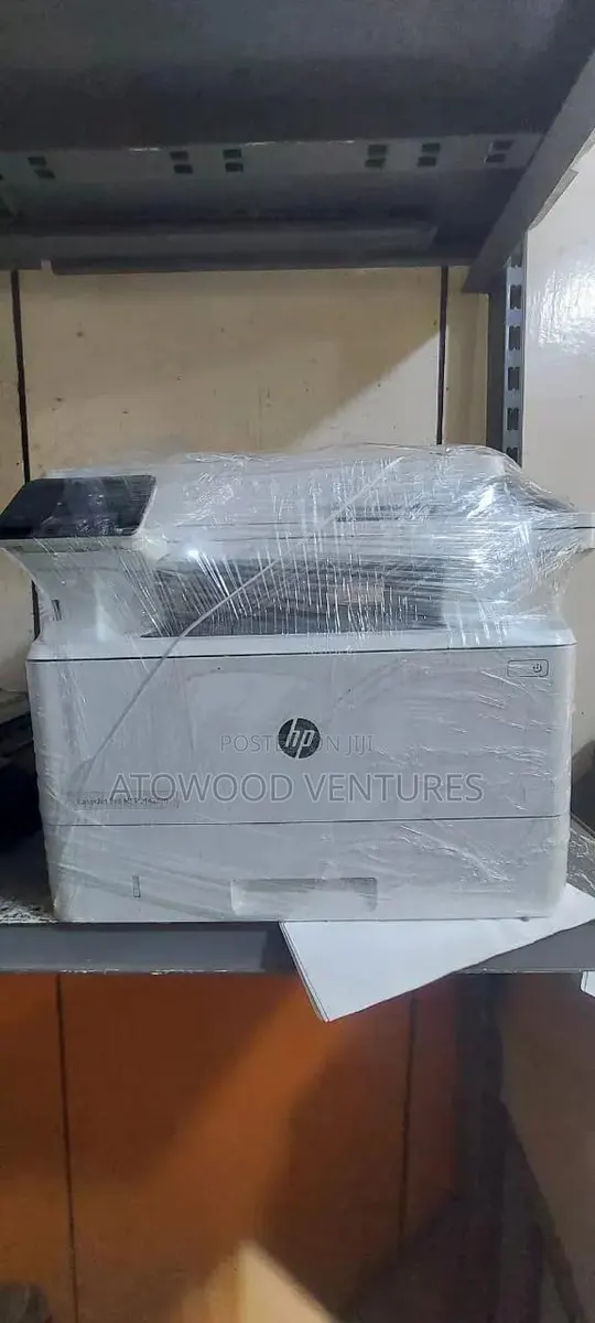 Hp Laserjet Pro MFP M426dn · Photo 1