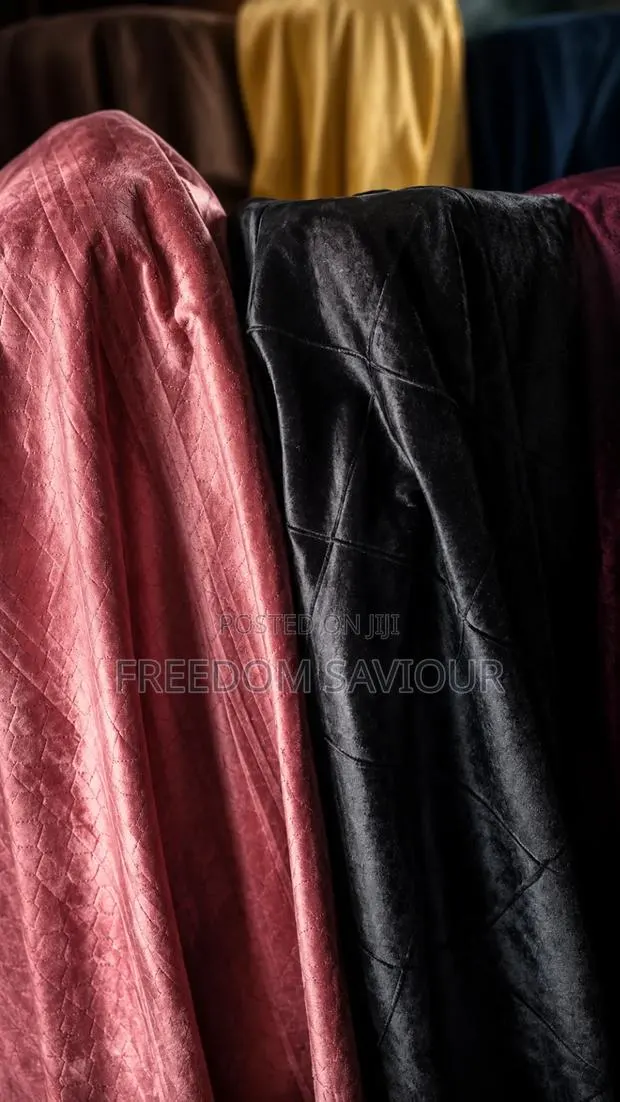 Title:
Premium Velvet Upholstery Fabric Collection · Photo 1