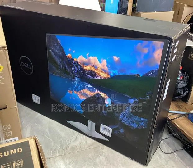 Dell U4323QE UltraSharp 43 USB-C Hub Monitor · Photo 1