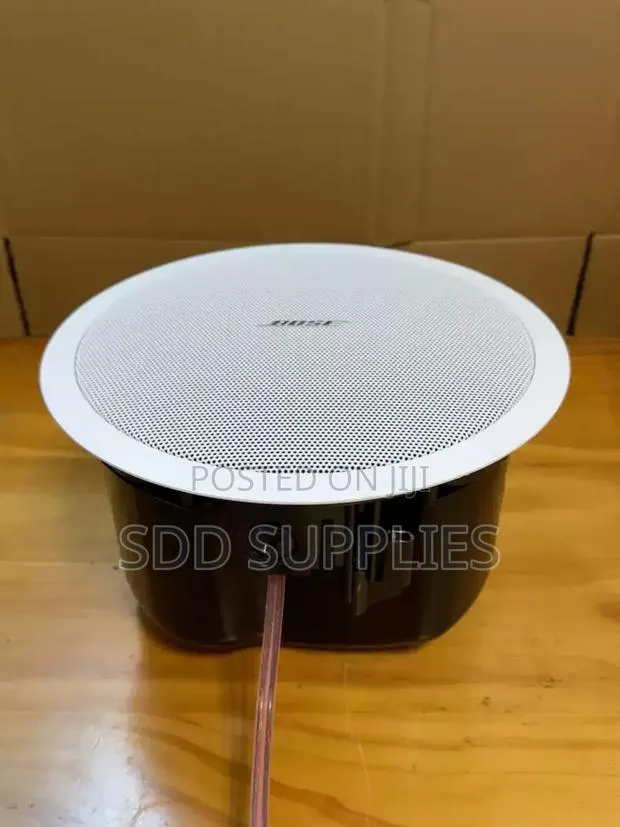 160 Watts Ceiling Speaker Bose Freespace Fs4ce · Photo 1
