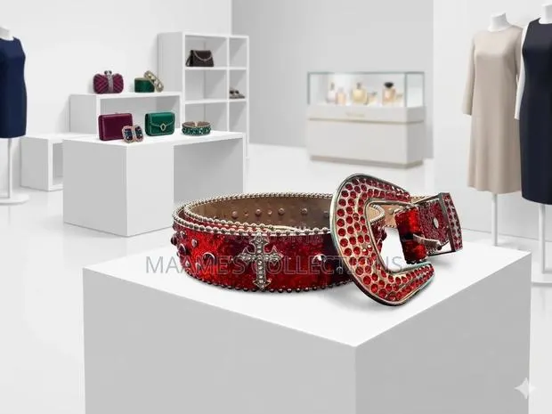 Studded Rhinestone Belt / Fashion Belt With a Western-Style Buckle · Photo 1