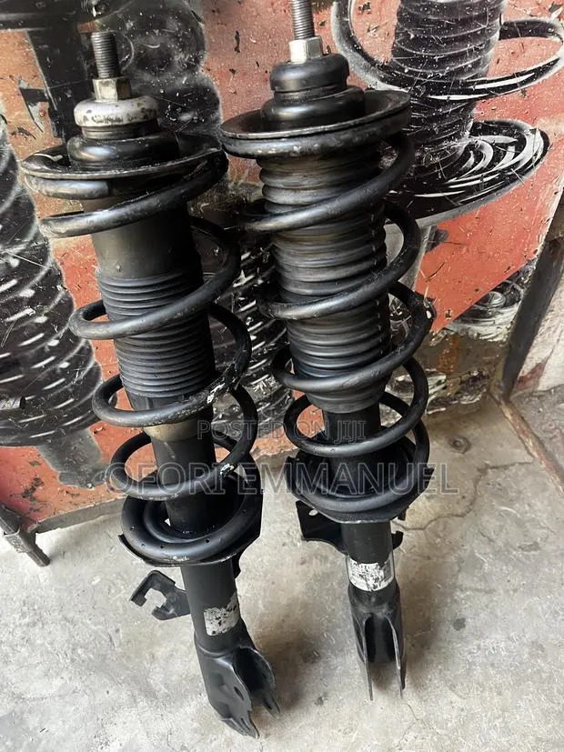 Nissan Kicks Front Shocks · Photo 1